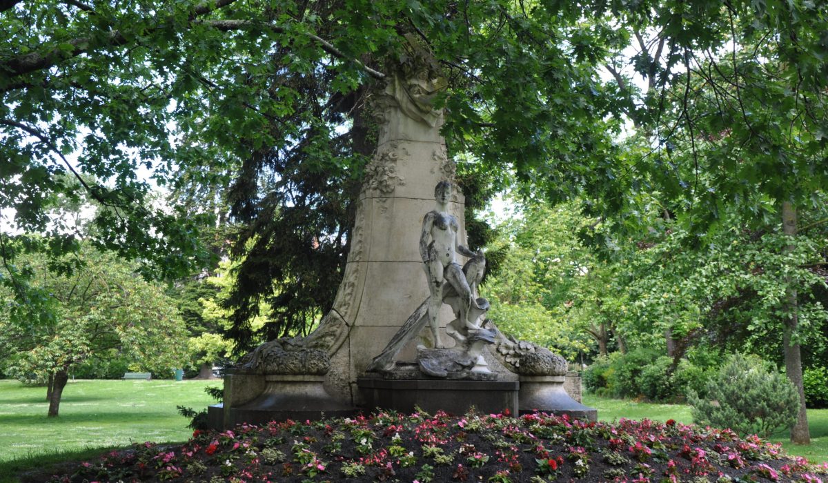 Jardin des Plantes - Best Places to Visit in Toulouse